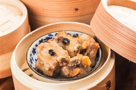 Premium Photo Chinese Dim Sum Black Bean Steamed Pork Ribs