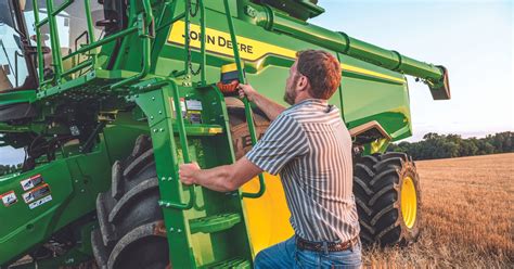 John Deere Introduces New S7 Series Combines Agdaily