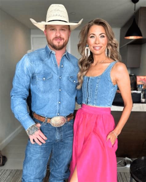 Cody Johnson Releases Romantic New Song The Painter