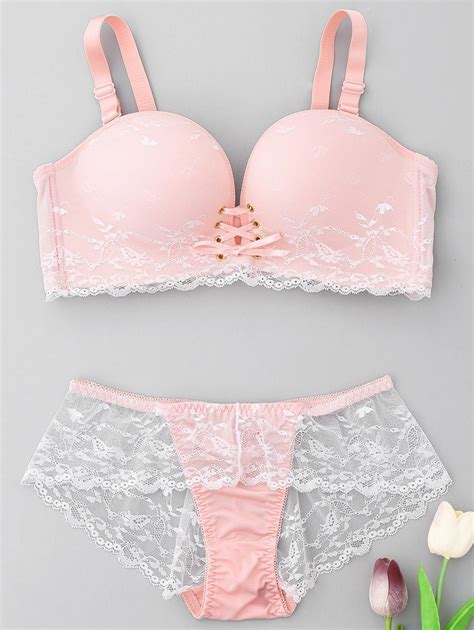 [23 Off] Lace Up Push Up Bra Set Rosegal