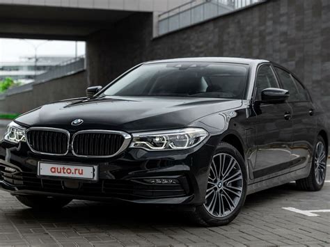 Купить бу Bmw 5 серии Vii G30g31 530e Xdrive 20hyb At 252 лс 4wd гибрид автомат в