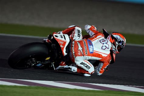 Motogp Ducati Dovizioso E Iannone Nelle Pl A Losail Moto