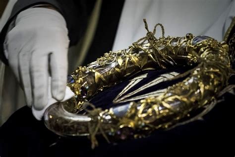 See 7 Of The Most Precious Relics That Survived The Blaze At Notre Dame