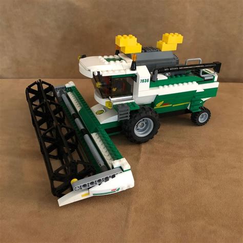 7636 Lego Complete City Combine Harvester Green Farm Tractor Green