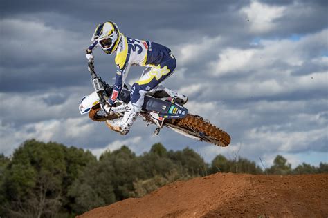 I Piloti Nestaan Husqvarna Factory Racing Pronti Per Il 2023 Motocross It