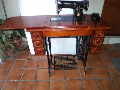 Maquina De Coser Singer Antigua