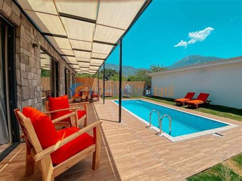 Fethiye Hisar N Mevkiinde Ki Ilik Denize Yak N Tatil Villas