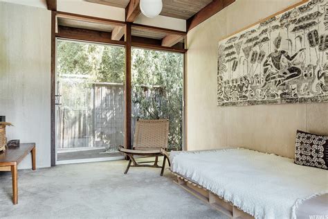 Photo 14 Of 18 In This Tranquil Japanese Inspired Midcentury Home Asks