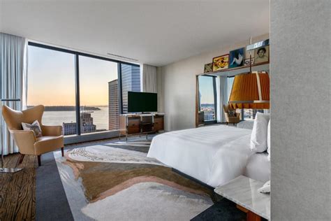 Hotel options in Seattle for your itinerary