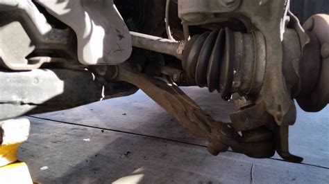 Lower Control Arm Ball Joint Seperation Hammer Method Youtube