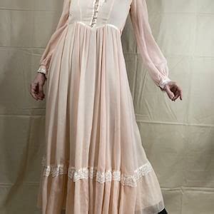 Vintage S Peach Gunne Sax Dress As Is Minor Flaws S Prairie