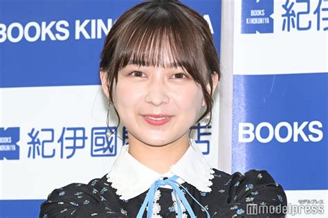 元乃木坂46鈴木絢音、レースワンピでほっそり美脚透ける「圧倒的美」「スタイル抜群」の声 モデルプレス