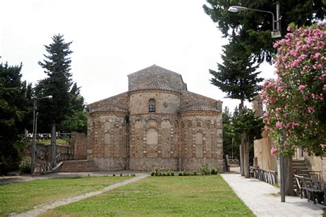 Le chiese più belle d Italia L Abbazia di Santa Maria del Patire Il