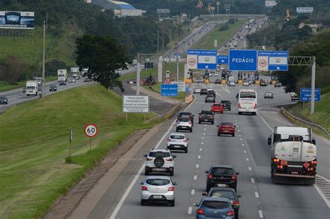 Diário De Tatuí Rodovias Da Rms Receberam 730 Mil Veículos No Feriado