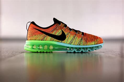 Nike Flyknit Air Max Multicolor WAVE