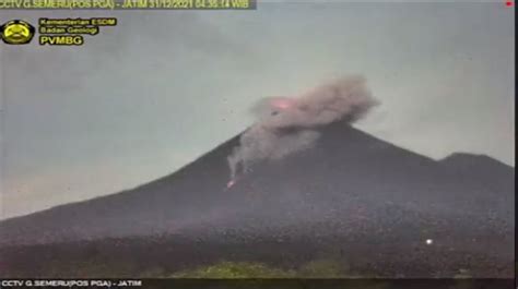 Gunung Semeru Luncurkan Awan Panas Guguran Hingga 4 Km FATIVA Id