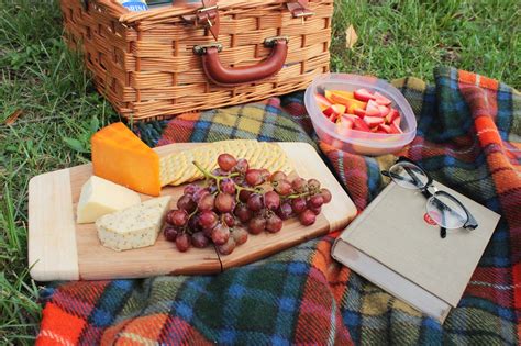 Nettle & Honey: Sunday Picnic