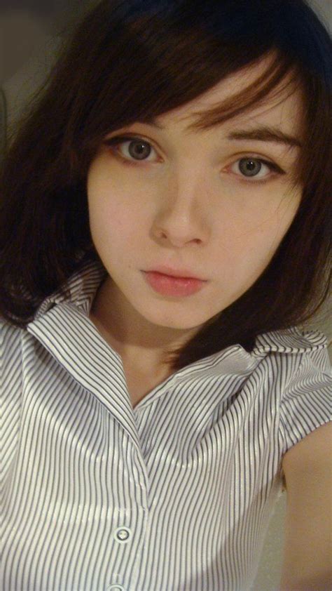 Russian Japanese Katya Lischina Chicas Con Cabello Corto Chicas