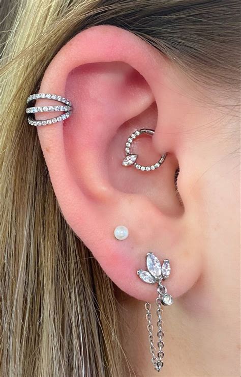 Pin By Body Piercing By Qui Qui On Ear Art Body Piercing By Qui Qui