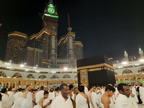 Mecca, Saudi Arabia, March 2023 - During the month of Ramadan, pilgrims ...