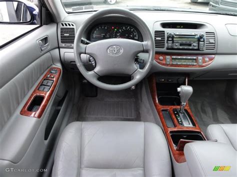 Stone Interior 2002 Toyota Camry XLE V6 Photo #45665836 | GTCarLot.com