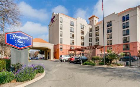 Hampton Inn San Antonio Downtown Hotel Goes to BH Hospitality ...