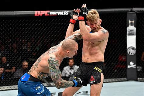 Những hình ảnh từ UFC Fight Night 153 Alexander Gustafsson vs Anthony