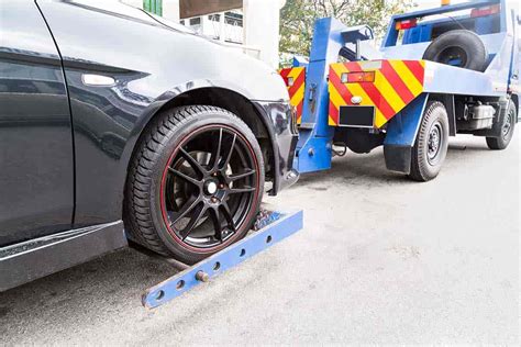 How To Get A Tow Truck When Using Roadside Assistance Mach Services