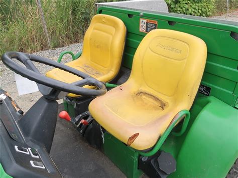 John Deere Gator 6x4 Hyd Dump Bed Kenmore Heavy Equipment Contractors Equipment And Vehicles