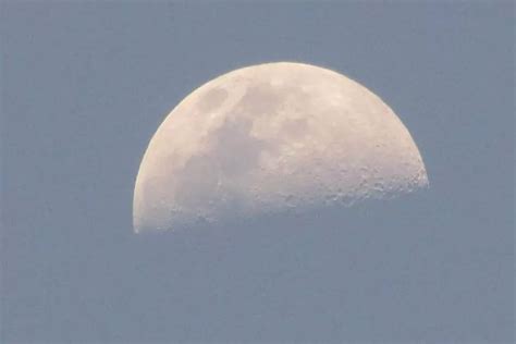 Luna Cuarto Creciente diciembre 2023 Cuándo a qué hora y dónde verla