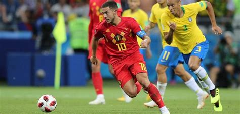 Eden Hazard In Fifa Elftal Van Het Jaar Focus On Belgium