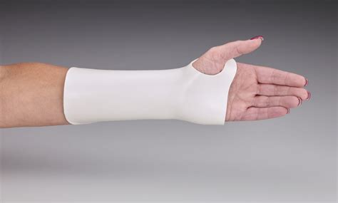 hand based thumb spica splint