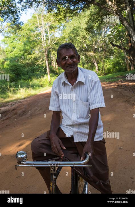 Adult Male Cyclist Hi Res Stock Photography And Images Alamy