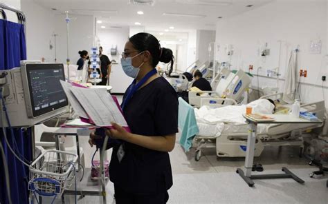 Unidad de atención médica temporal de Covid 19 en el hospital La