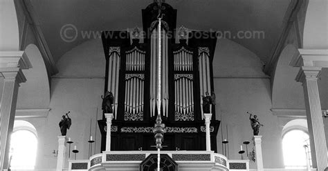 Clueless in Boston: Old North Church - Interior