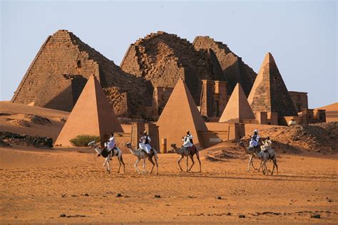 Pyramids of Meroe - Top World Images