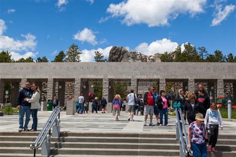 Mount Rushmore Entrance Stock Image Image Of Midwest 4488319