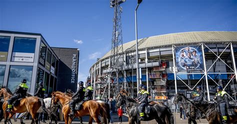 Burgemeester Rotterdam Verbiedt Klassieker Tussen Feyenoord En Ajax