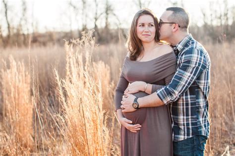 Megan And Joe Maternity Session Birds Of A Feather Photography Blog