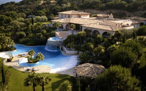 Johnny Hallyday cette villa à problèmes du Sud de la France qu il a