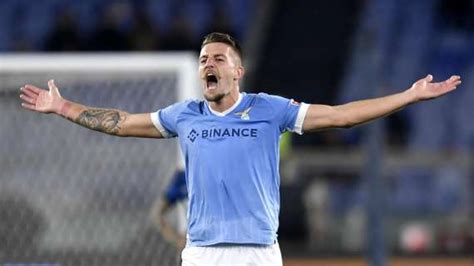 Lazio Milinkovic Festeggia In Famiglia Gli Auguri Speciali Della