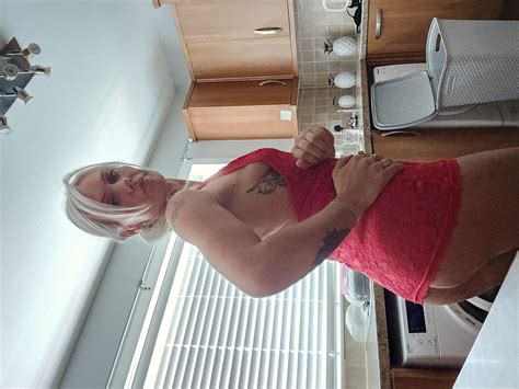 Mature Attraction 24 Pics XHamster