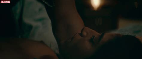 Naked Carolina Yuste In Sky High