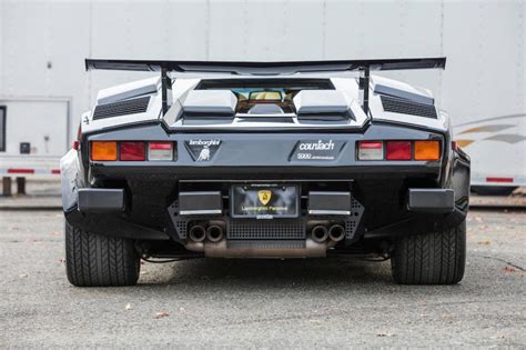 These Fast 80s Classics Can Embarrass Modern Sports Cars