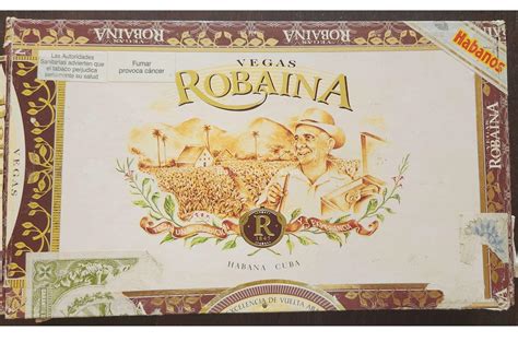 Vegas Robaina Famosos 1998 Dress Box Of 25 Cigars 19522