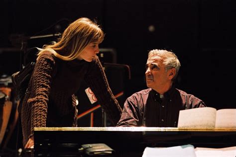 03 10 1994 CHARLES AZNAVOUR SUR SCENE REPETITIONS AU PALAIS DES