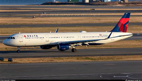 N Dn Delta Air Lines Airbus A Wl Photo By Ocflt Omgcat Id