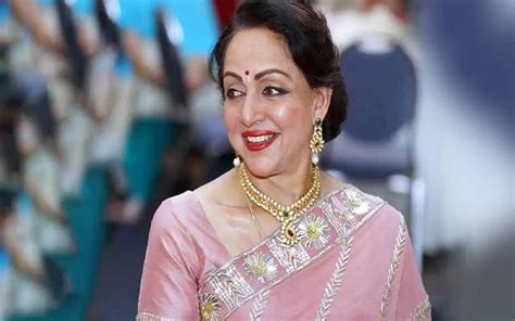 Birthday Special Hema Malini Has Assets Worth Many Million Dollars Knows Interesting Things