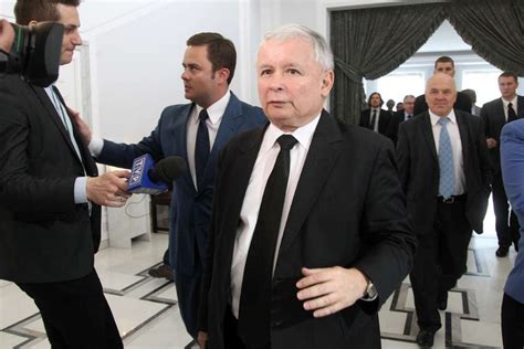 Jarosław Kaczyński trafił do szpitala Choroba Jarosława Kaczyńskiego