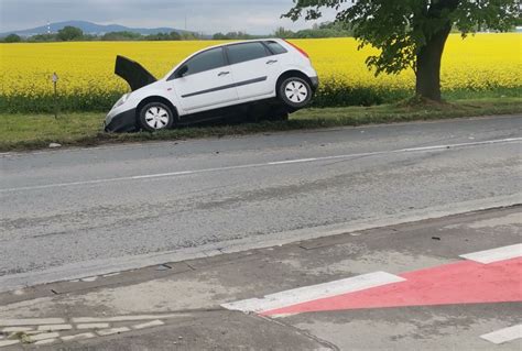 Zderzenie Na Trasie Widnica Ar W Foto Swidnica Pl Wydarzenia